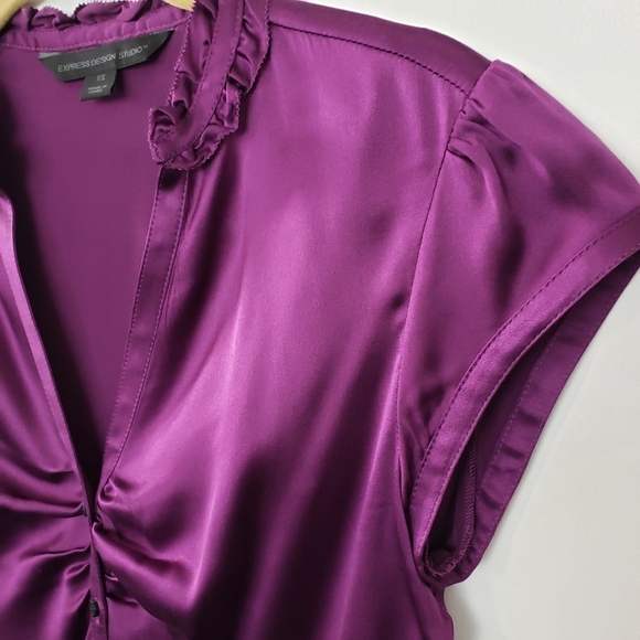 NEW EXPRESS women's top Silk XS - Picture 4 of 5